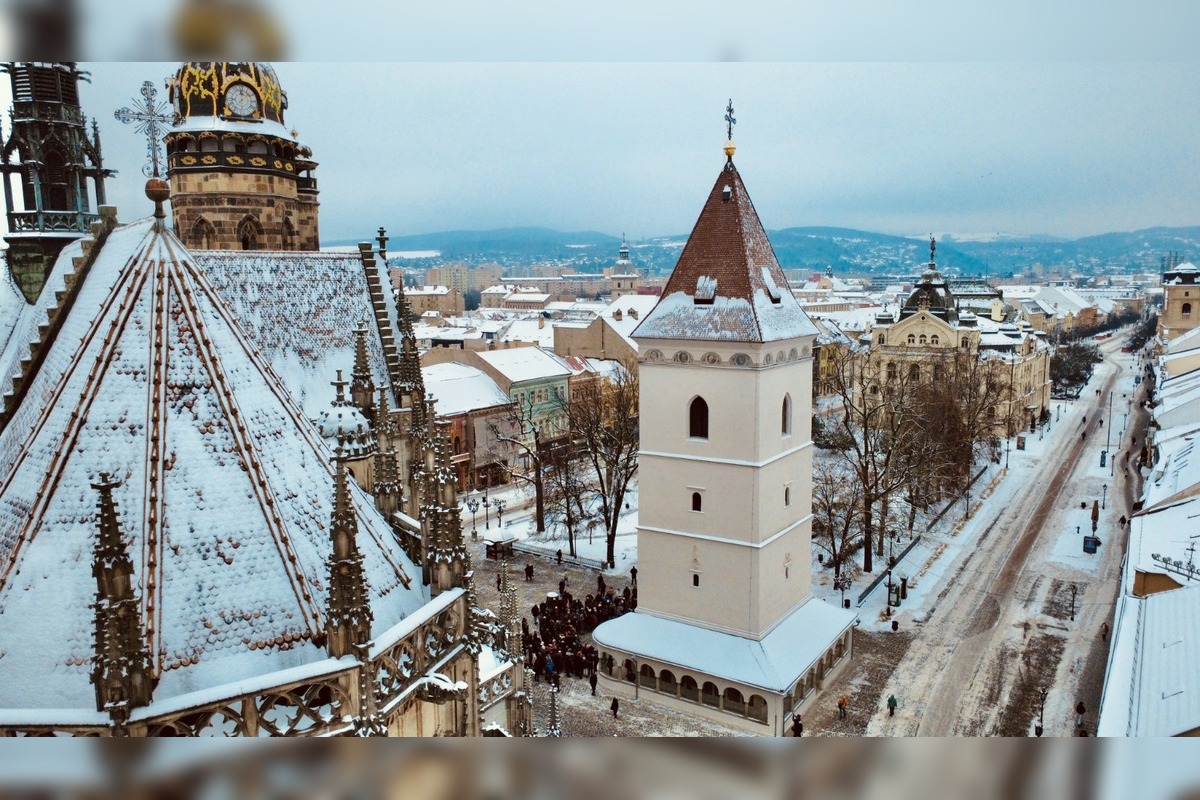 FOTO: Urbanovu vežu po rokoch rekonštrukcií konečne otvorili, foto 2