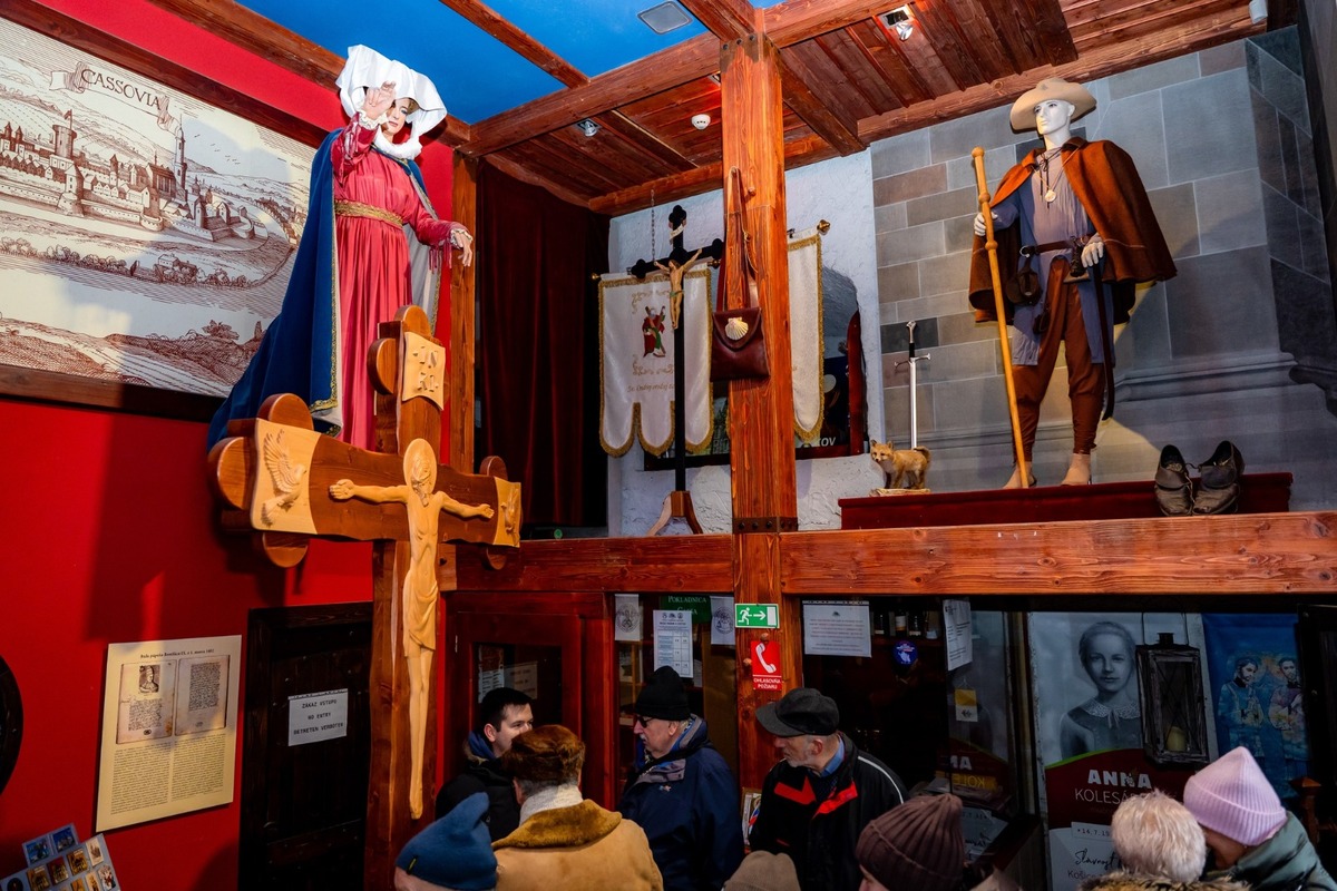 FOTO: Urbanovu vežu po rokoch rekonštrukcií konečne otvorili, foto 8