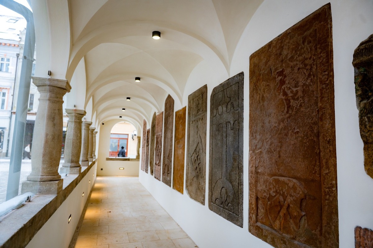 FOTO: Urbanovu vežu po rokoch rekonštrukcií konečne otvorili, foto 9