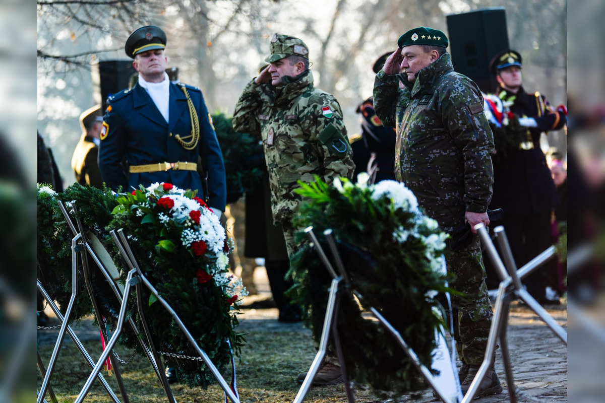 FOTO: Slovensko si pripomína okrúhle výročie leteckej tragédie, foto 4