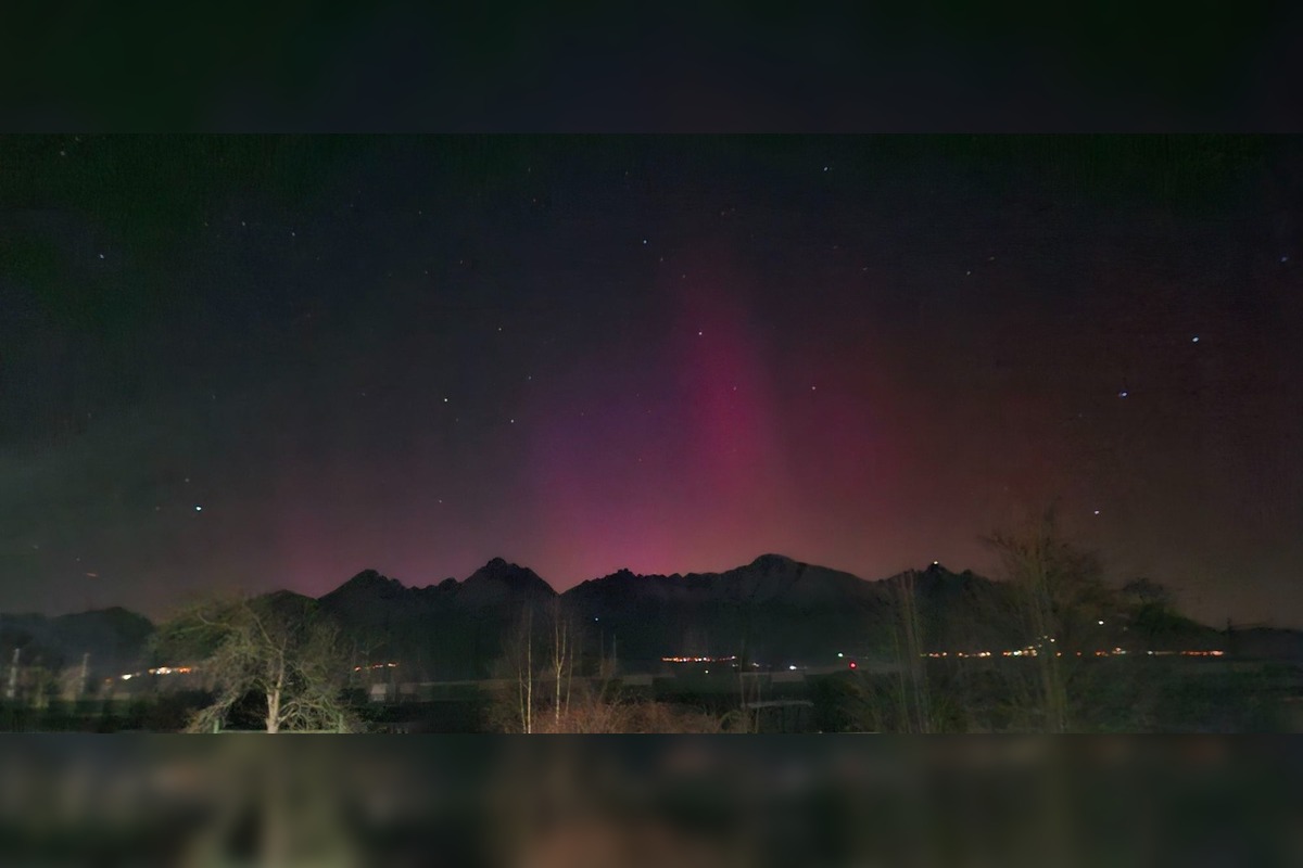 FOTO: Polárna žiara nad Slovenskom rozjasnila oblohu aj v utorok, foto 2