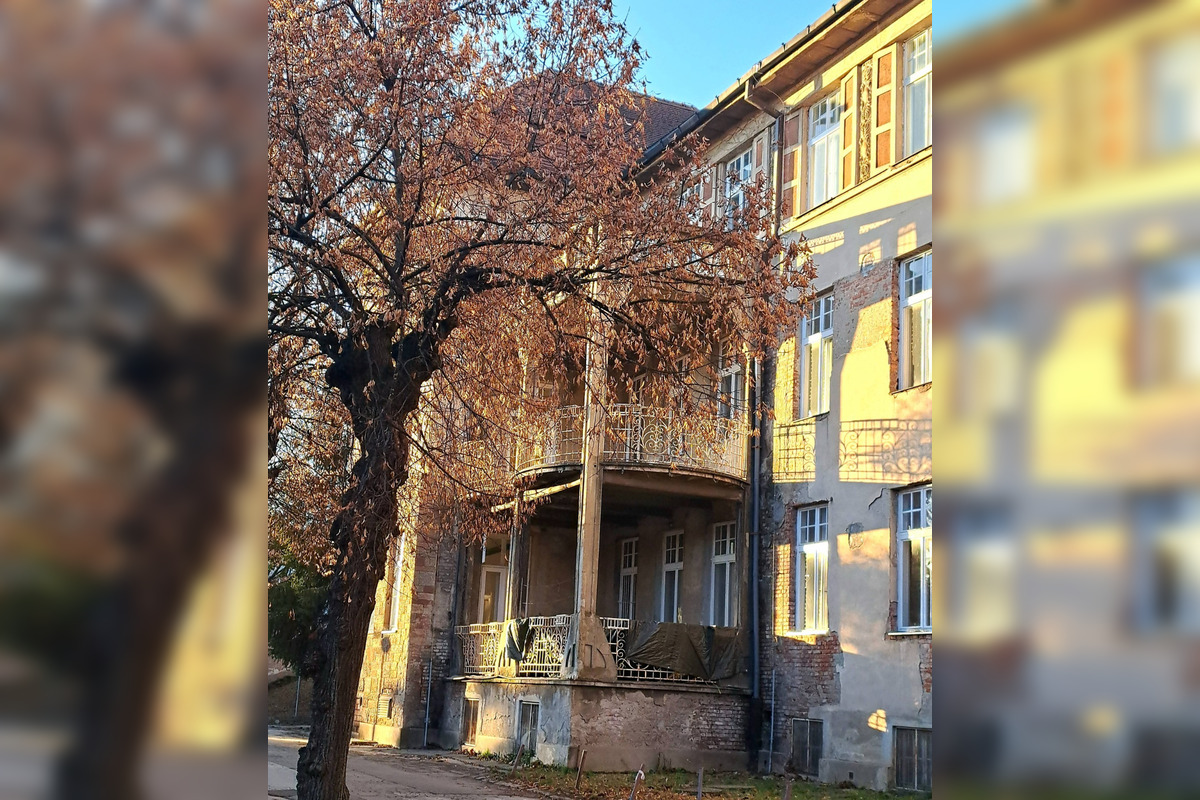 FOTO: Skvostné budovy v košickej nemocnici chátrajú, foto 3