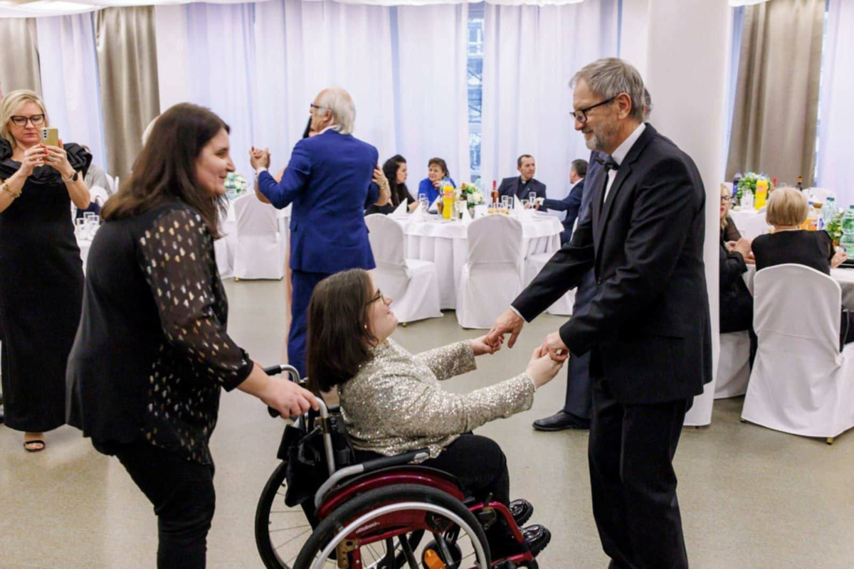 FOTO: Ples chudobných sa každý rok teší veľkej obľube, foto 4