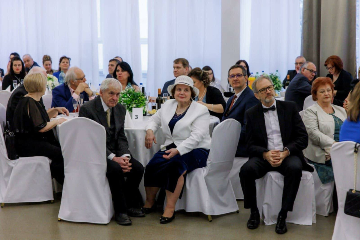 FOTO: Ples chudobných sa každý rok teší veľkej obľube, foto 5