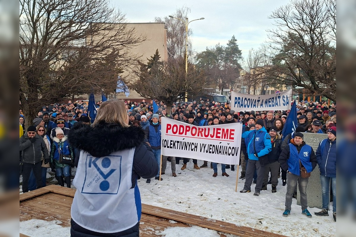 FOTO: Štrajkový míting zamestnancov U. S. Steel, foto 14