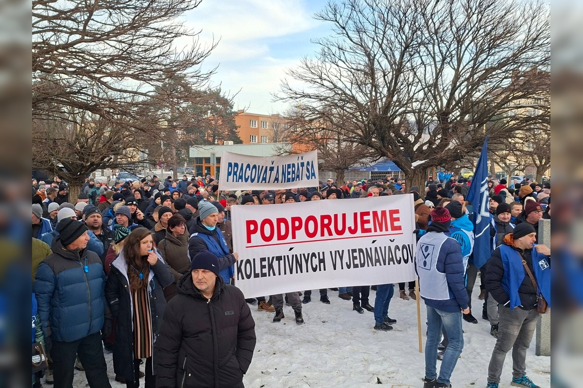 FOTO: Štrajkový míting zamestnancov U. S. Steel, foto 17