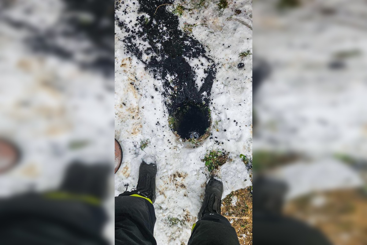 FOTO: Zásah rožňavských hasičov zachránil šteniatko vlčiaka, foto 2