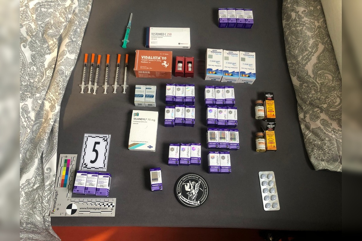 FOTO: Policajná razia v Poprade, foto 1