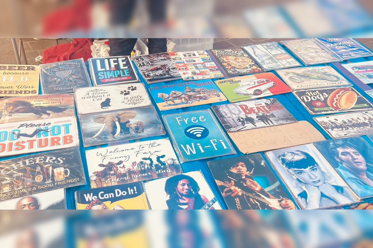 FOTO: Burza starožitností pri Dóme sv. Alžbety v Košiciach, foto 9