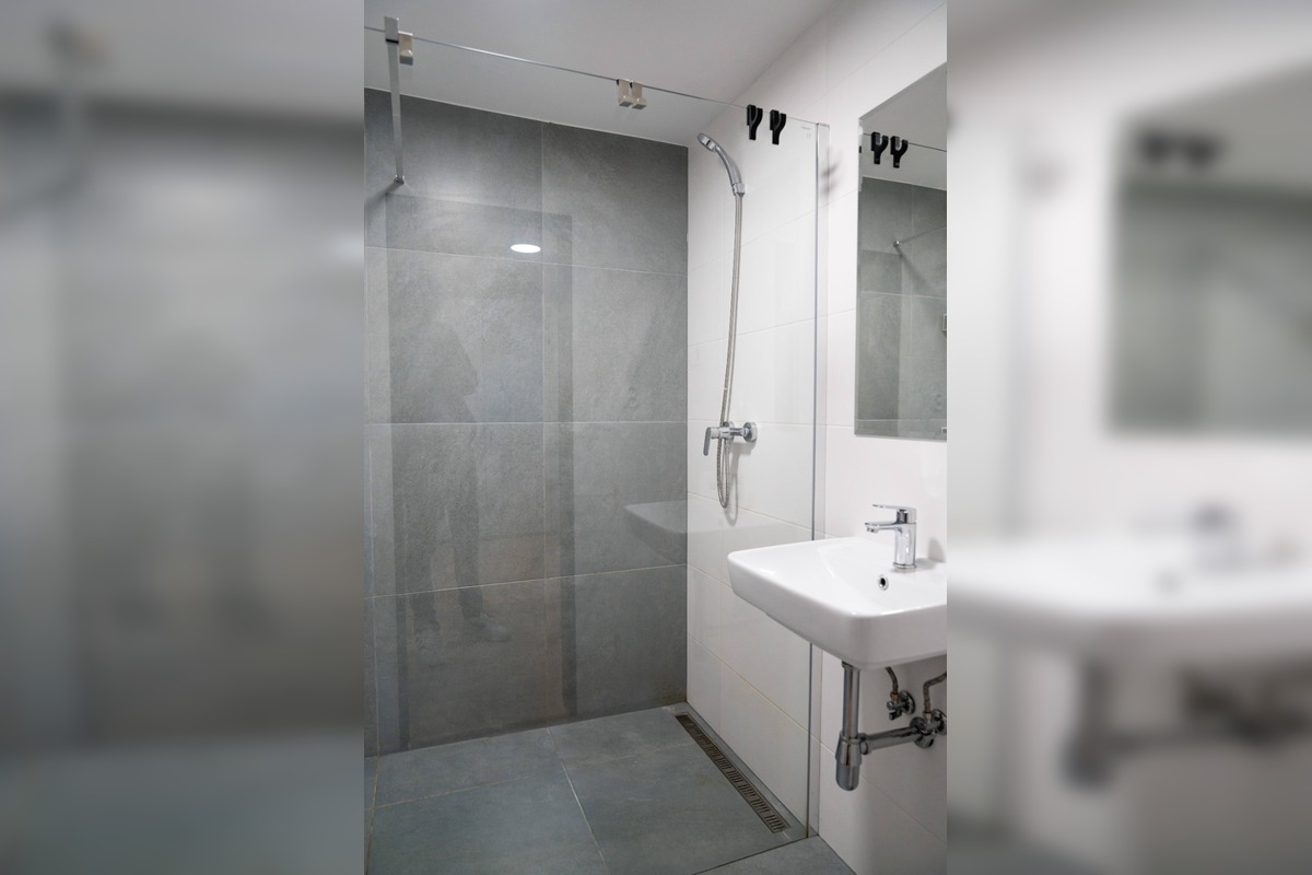 FOTO: Študentské internáty na Medickej prechádzajú obnovou, foto 4