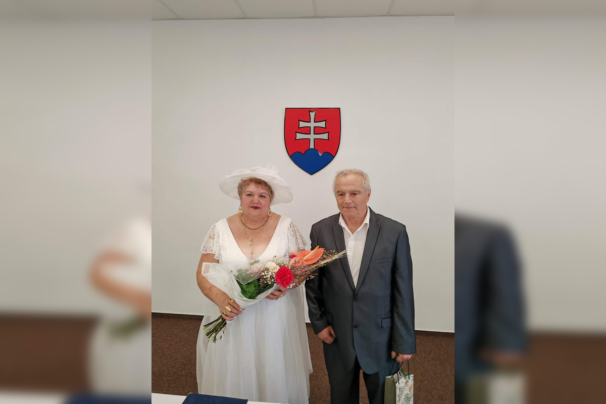 FOTO: Sobáš v zemplínskej obci ukázal, že láska kvitne v každom veku, foto 4