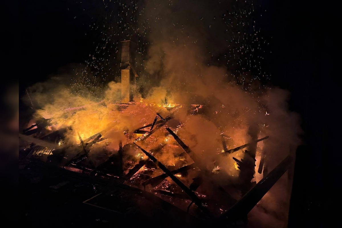 FOTO: Hasiči majú za sebou horúcu noc v Košickom kraji, foto 3