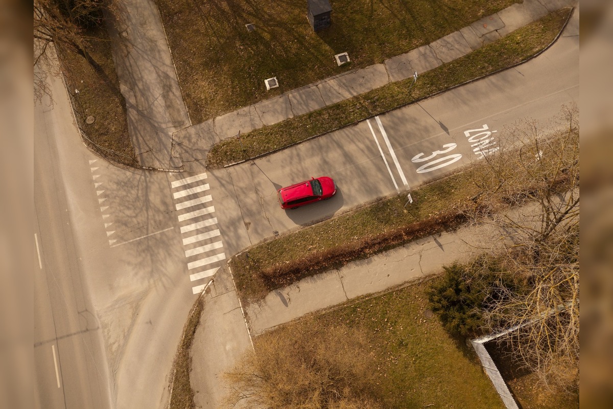 FOTO: Nové dopravné opatrenia na KVP: spomaľovacie vankúše, zóny 30 aj nové značenie, foto 5