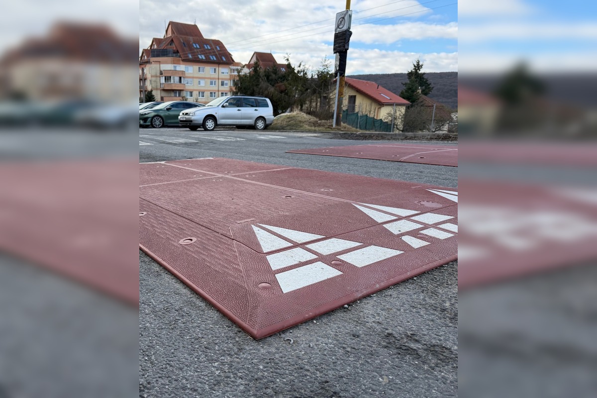 FOTO: Nové dopravné opatrenia na KVP: spomaľovacie vankúše, zóny 30 aj nové značenie, foto 7