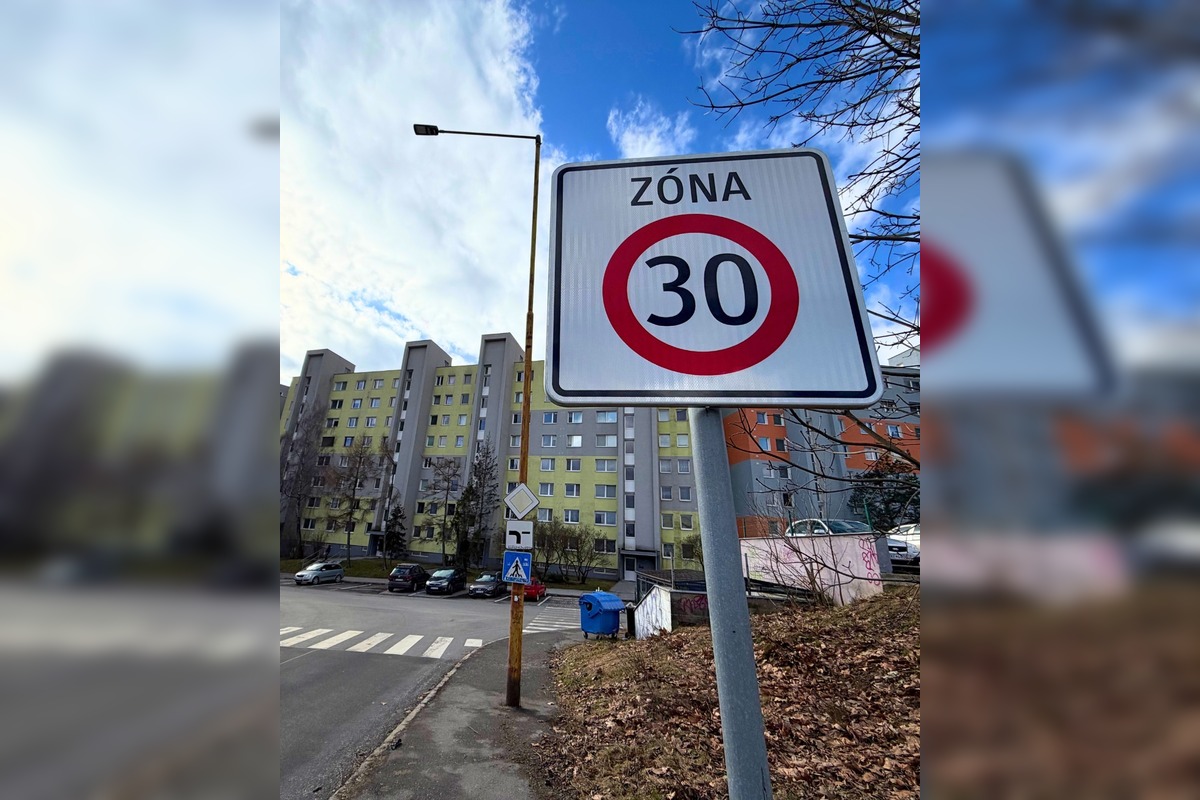 FOTO: Nové dopravné opatrenia na KVP: spomaľovacie vankúše, zóny 30 aj nové značenie, foto 8