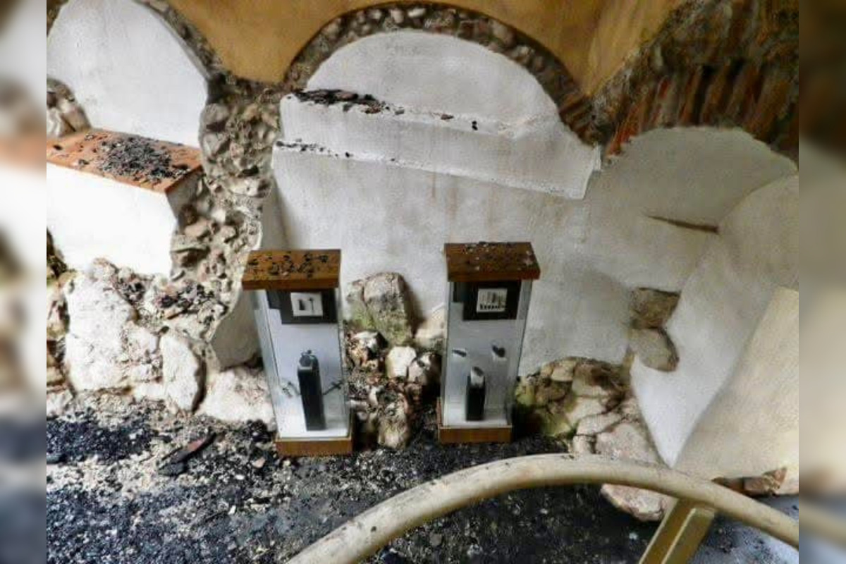 FOTO: Krásnu Hôrku pred 14 rokmi pohltili ničivé plamene, foto 28