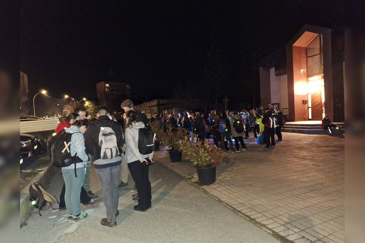 FOTO: Veriaci z Košického kraja sa vydali na Extrémnu krížovu cestu, foto 4