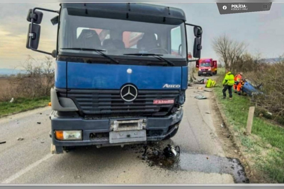 FOTO: Vážna nehoda medzi Barcou a Valalikmi, foto 5