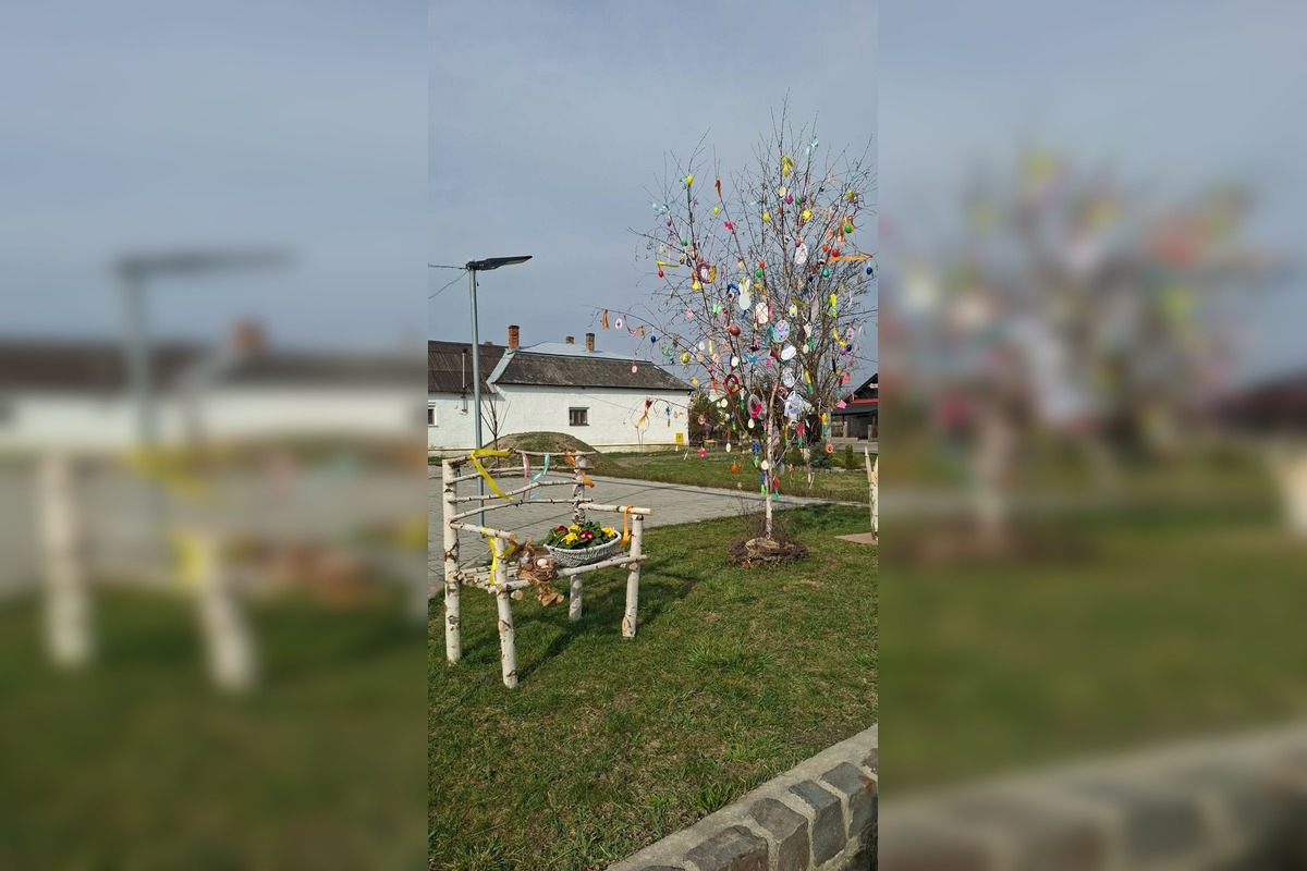 FOTO: Veľkonočná výzdoba v obciach a mestách na východe Slovenska, foto 14