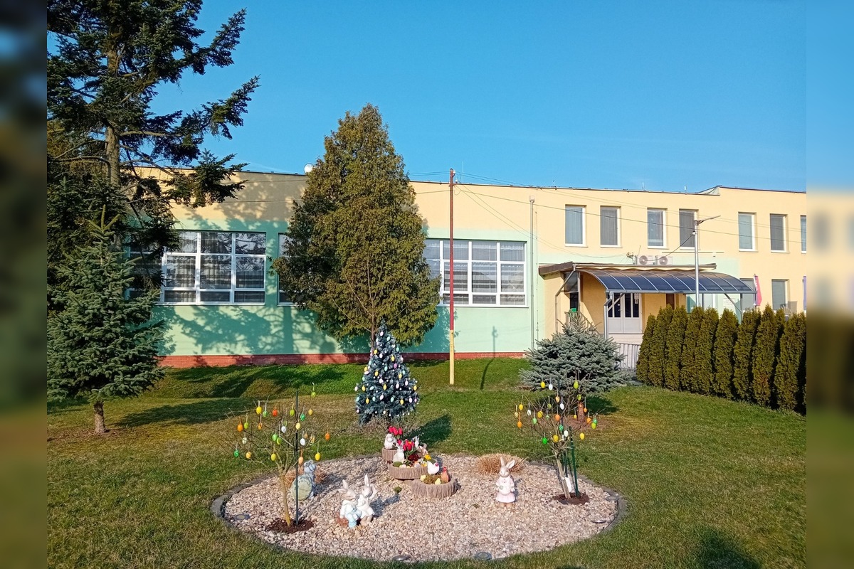 FOTO: Veľkonočná výzdoba v obciach a mestách na východe Slovenska, foto 18