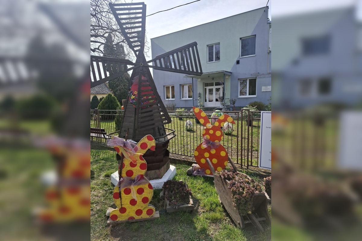 FOTO: Veľkonočná výzdoba v obciach a mestách na východe Slovenska, foto 36