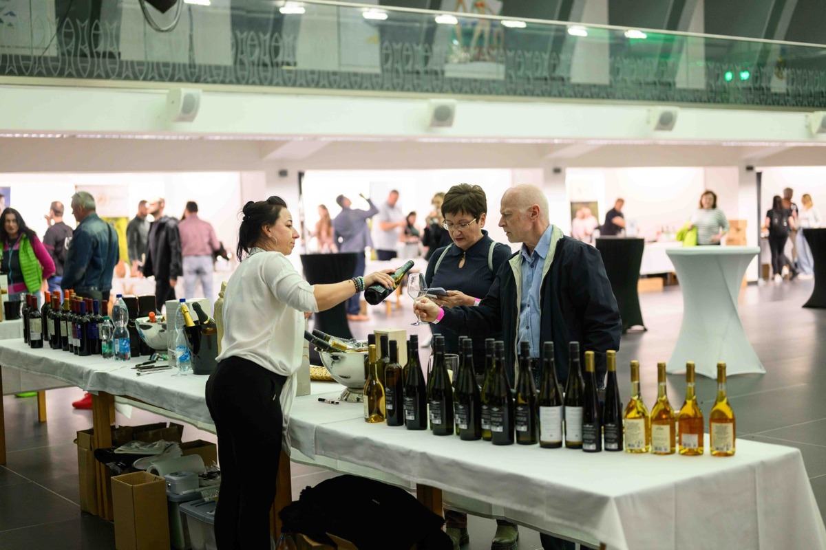 FOTO: Nevinne o víne v Košiciach, foto 11