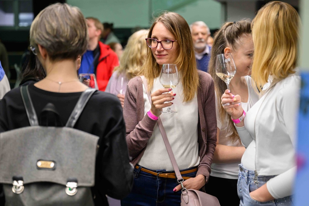 FOTO: Nevinne o víne v Košiciach, foto 28