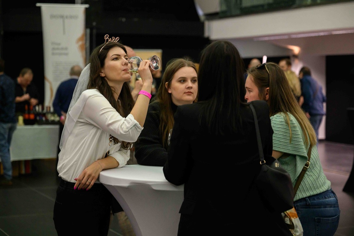 FOTO: Nevinne o víne v Košiciach, foto 31