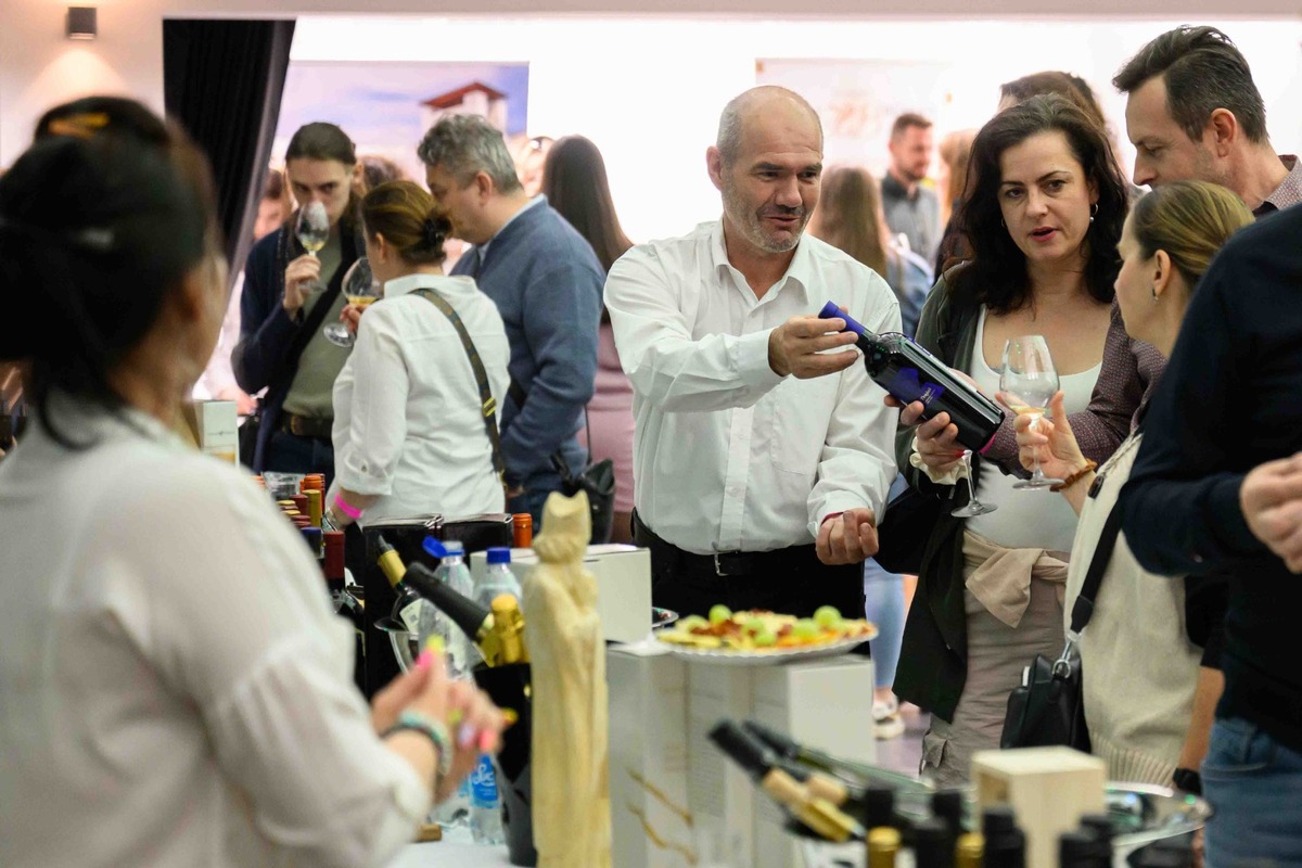 FOTO: Nevinne o víne v Košiciach, foto 37