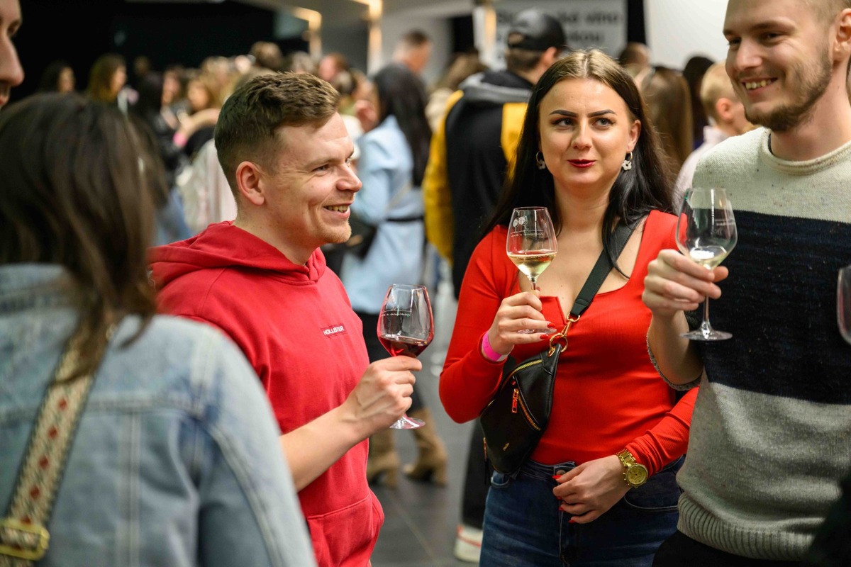 FOTO: Nevinne o víne v Košiciach, foto 40