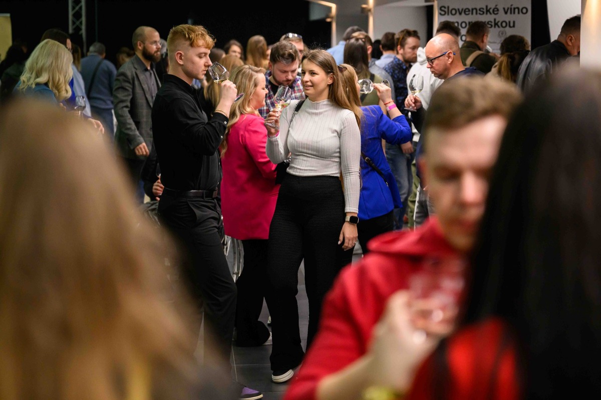 FOTO: Nevinne o víne v Košiciach, foto 49