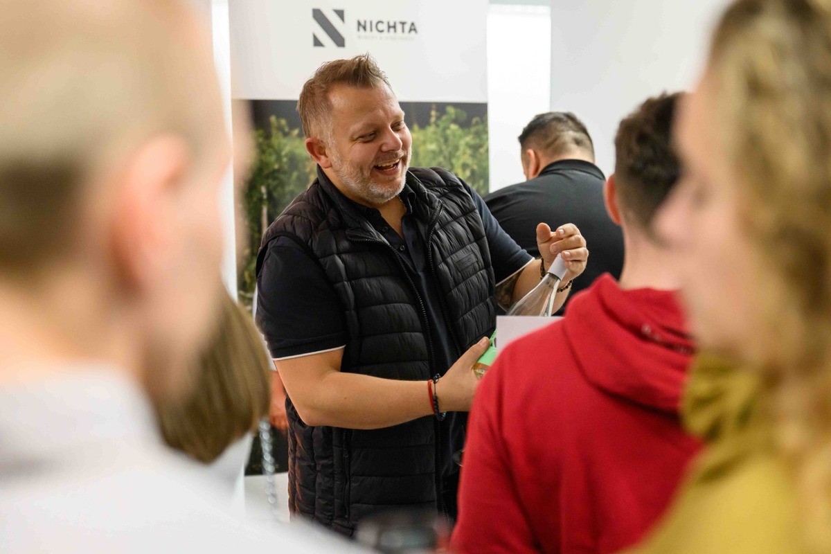 FOTO: Nevinne o víne v Košiciach, foto 51