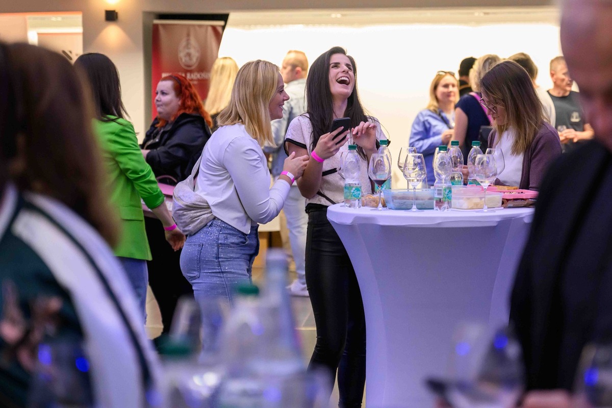 FOTO: Nevinne o víne v Košiciach, foto 52