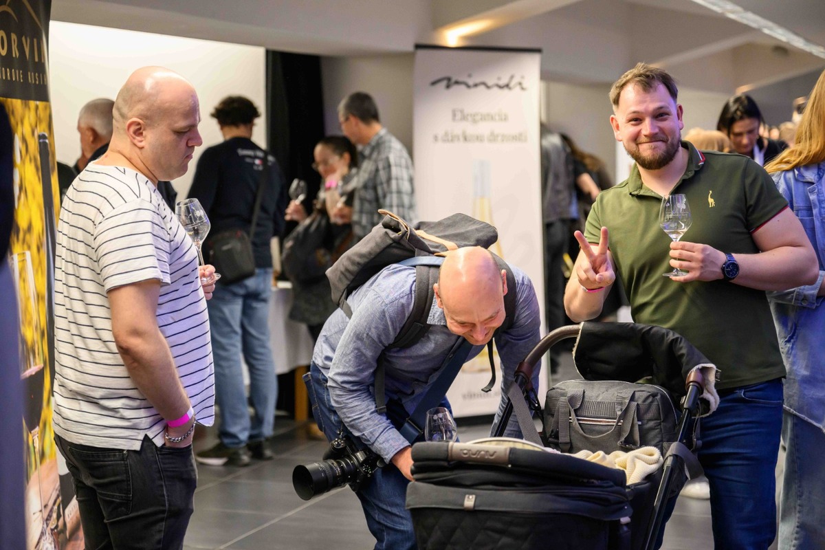 FOTO: Nevinne o víne v Košiciach, foto 53