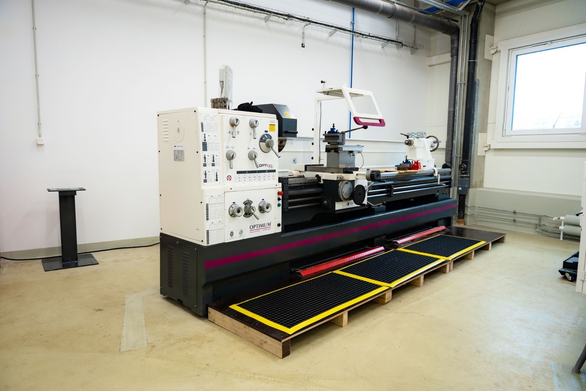 FOTO: Zmodernizované električkové depo v Košiciach, foto 9