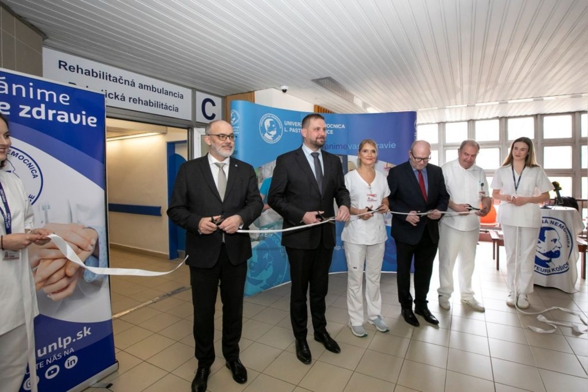 FOTO: Novootvorená robotická rehabilitácia v Starej nemocnici, foto 3