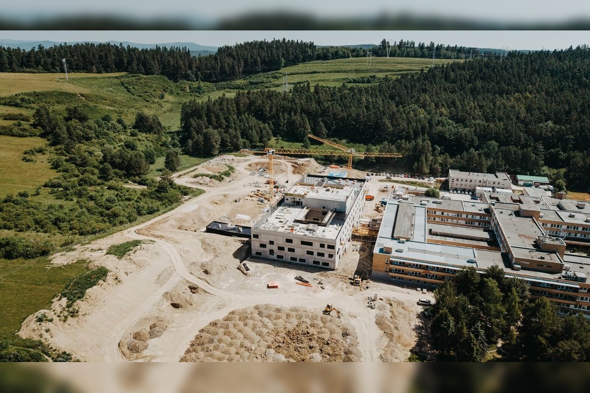 FOTO: Stavebné práce na výstavbe nového nemocničného pavilónu v Spišskej Novej Vsi, foto 29