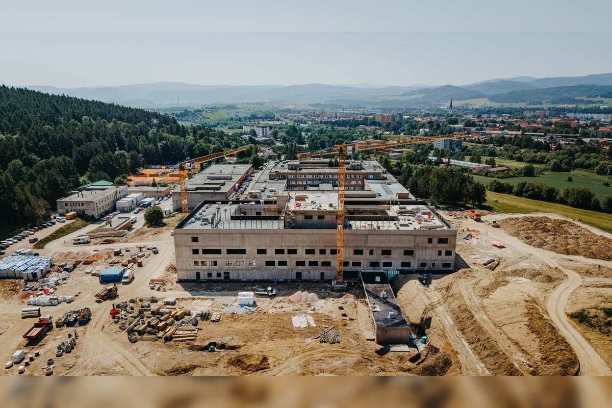 FOTO: Stavebné práce na výstavbe nového nemocničného pavilónu v Spišskej Novej Vsi, foto 42