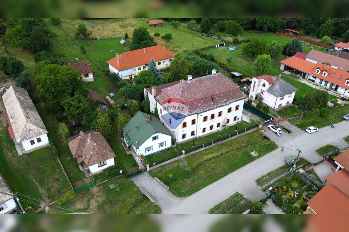 FOTO: Kaštiele na predaj v Košickom kraji, foto 14