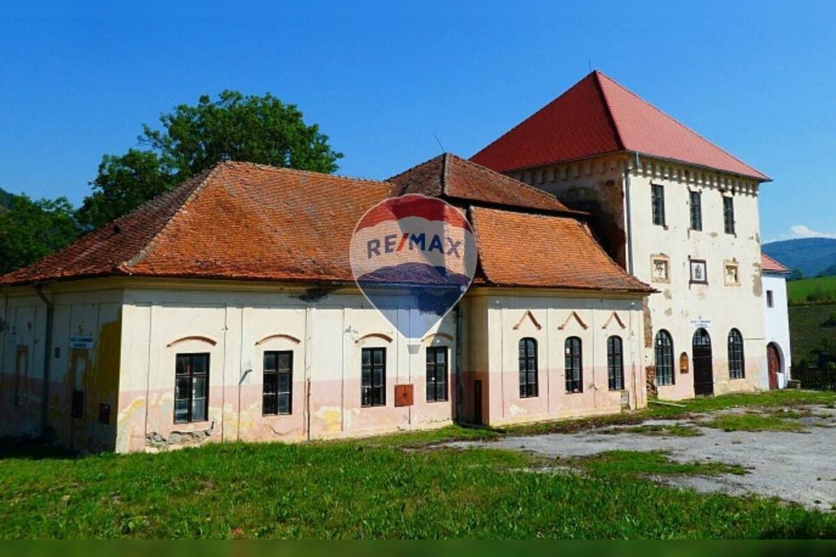 FOTO: Kaštiele na predaj v Košickom kraji, foto 33