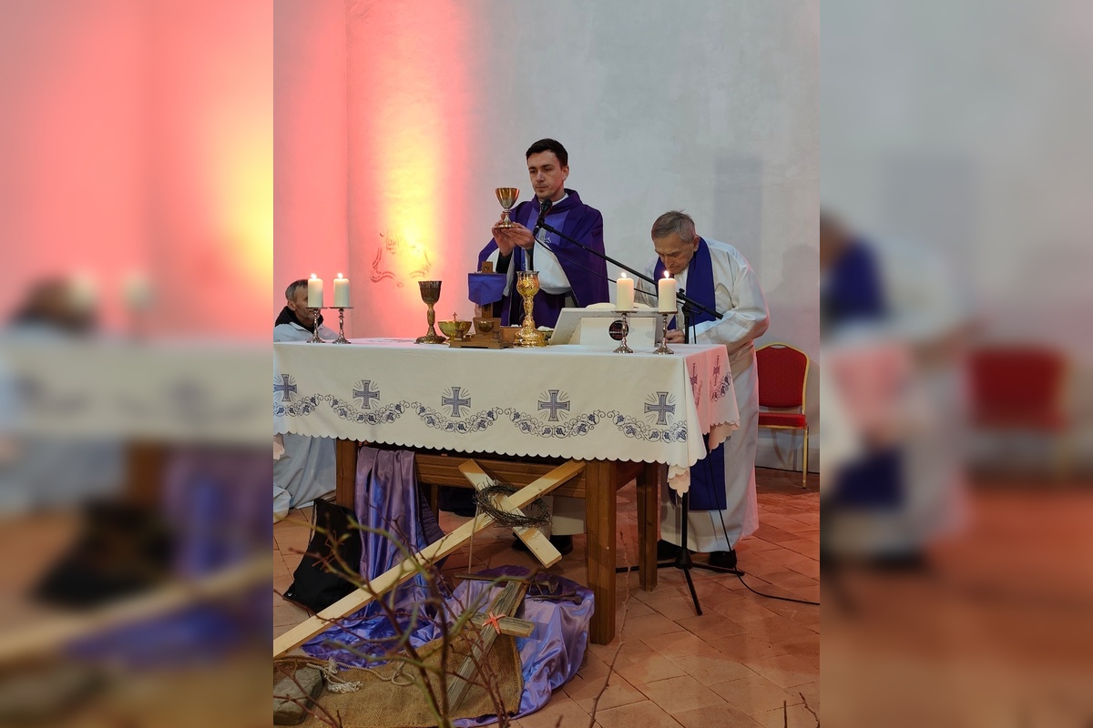 FOTO: Zomrel významný kňaz z Bardejovského okresu Kamil Jankech (†86), foto 2