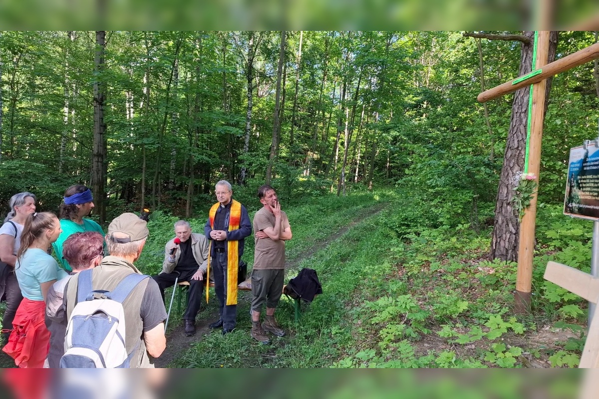 FOTO: Zomrel významný kňaz z Bardejovského okresu Kamil Jankech (†86), foto 4
