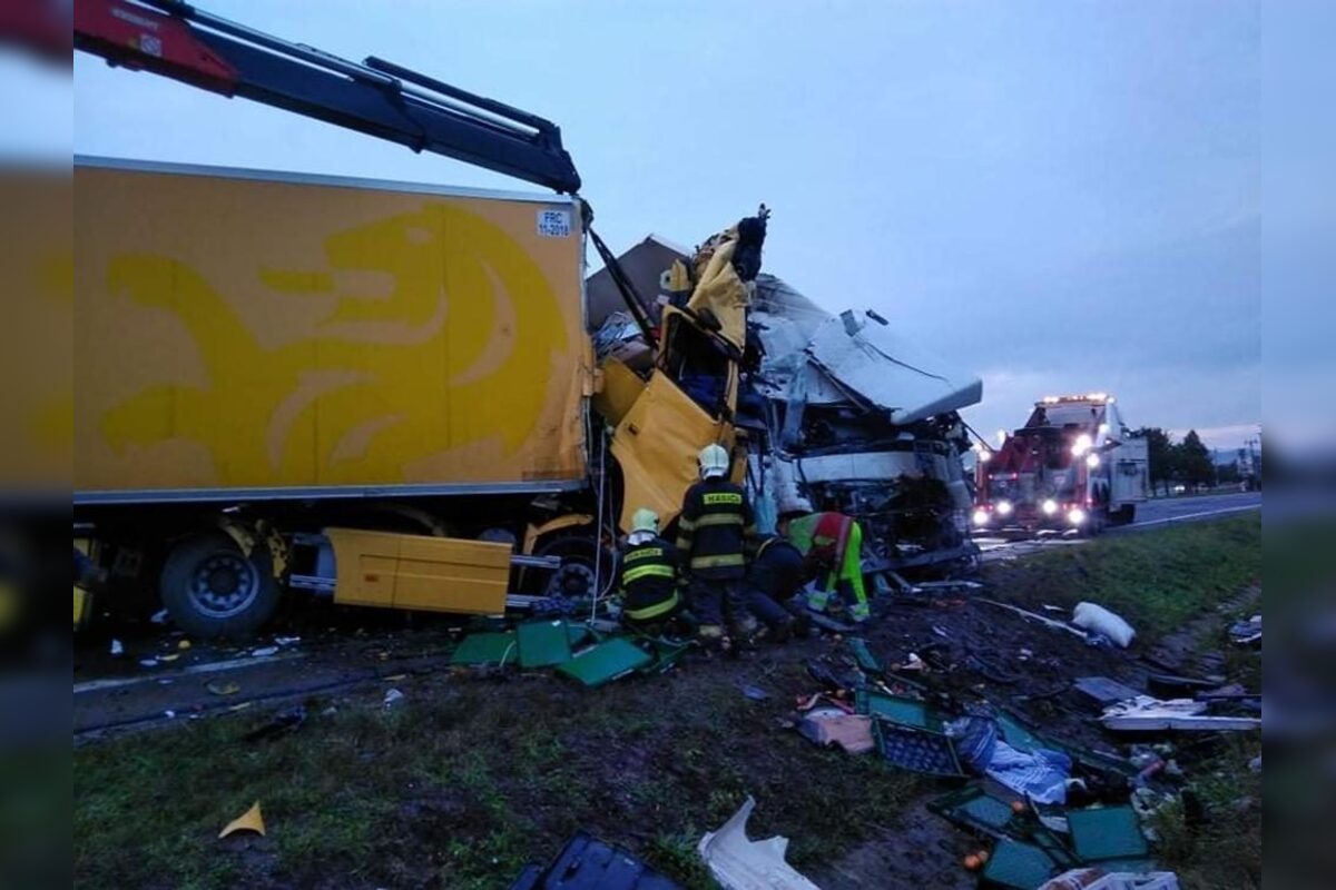 FOTO: Tragické dopravného nehody pred Turňou nad Bodvou, foto 6