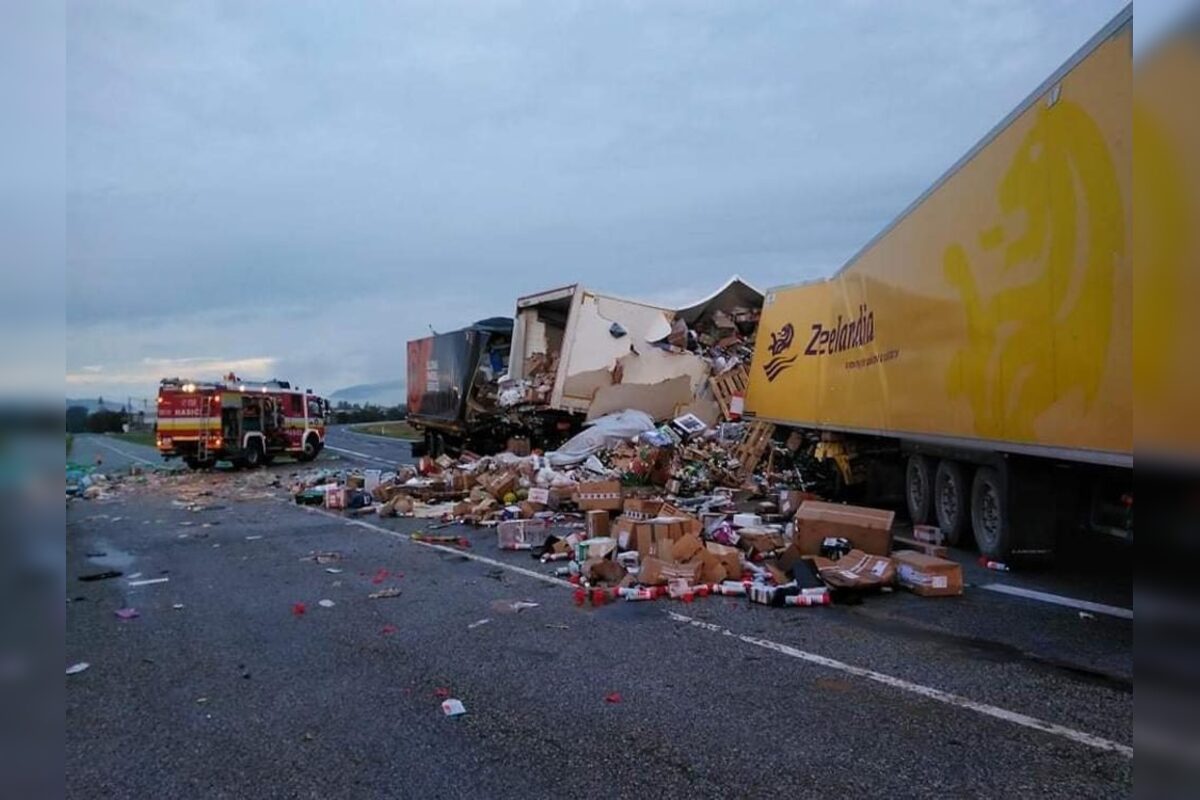 FOTO: Tragické dopravného nehody pred Turňou nad Bodvou, foto 7