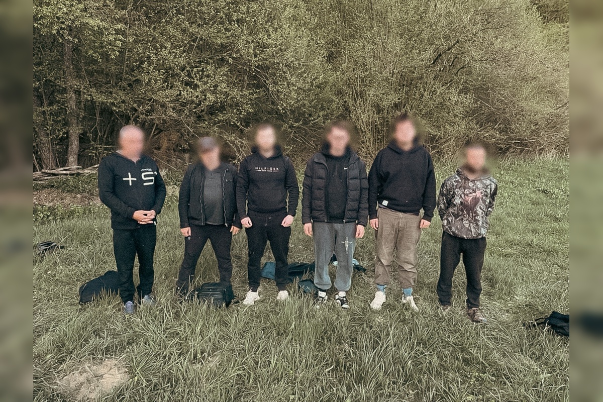 FOTO: Zásah na hraniciach v okrese Snina. Ukrajinský štátny príslušník je podozrivý z prevádzačstva, foto 1