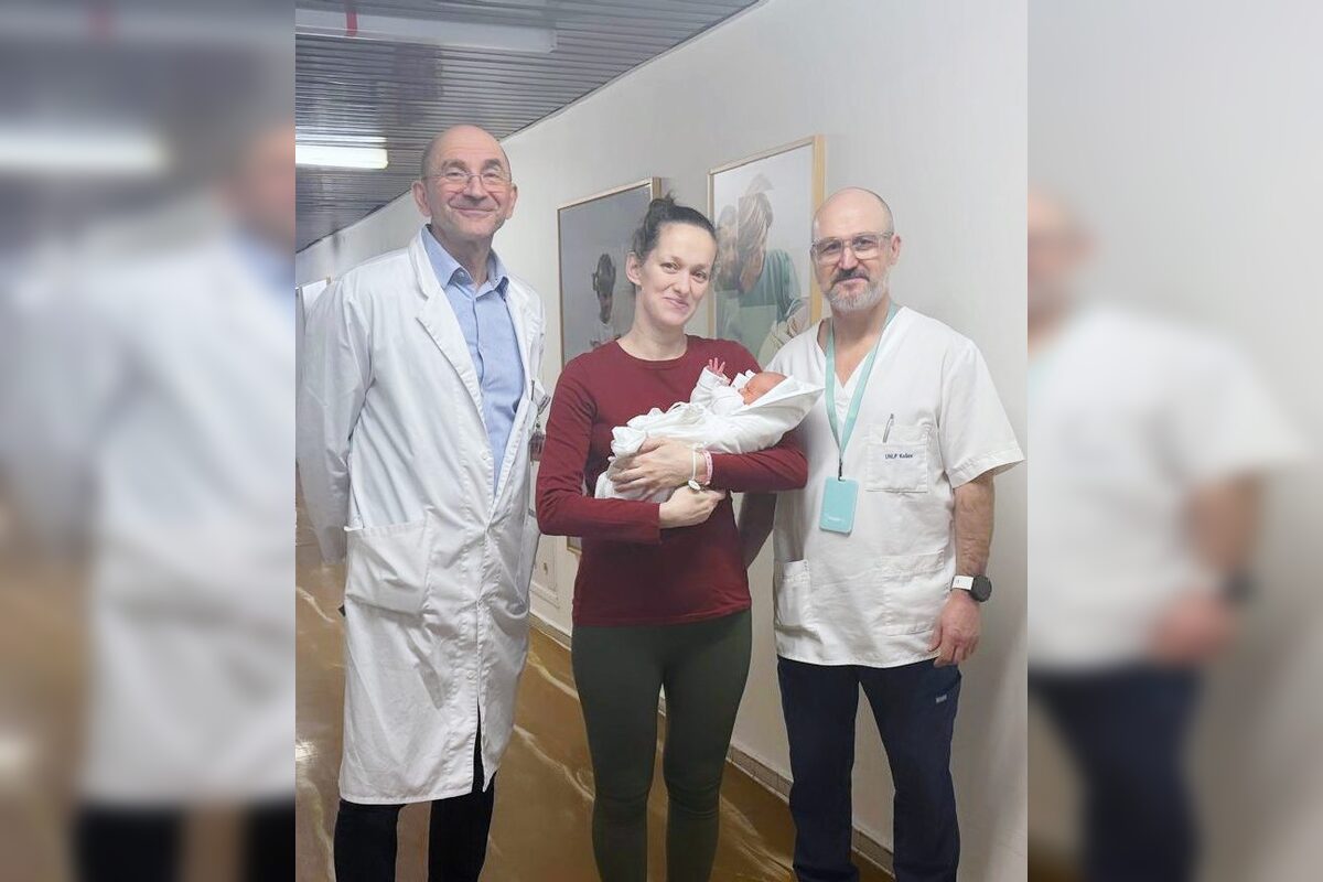 FOTO: Košickí lekári odviedli unikátny pôrod, foto 1