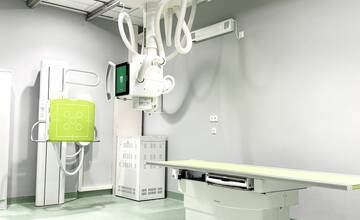 FOTO: Nový röntgenový prístroj vo VÚSCH