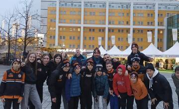 FOTO: Michalovskí žiaci na hokejovom pobyte vo Švédsku