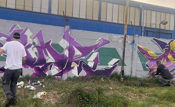 FOTO: Na Juhu vznikla ďalšia graffiti stena