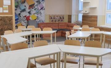 FOTO: Žiaci z Michalovies sa učia v triedach budúcnosti